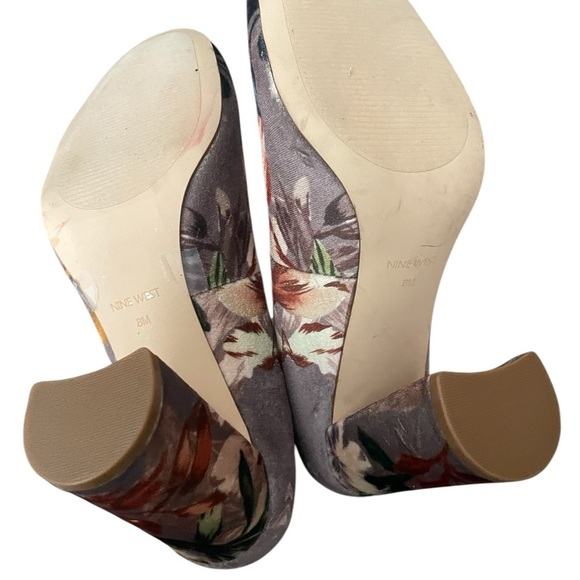 Nine West velour floral heels-8 - Picture 5 of 8